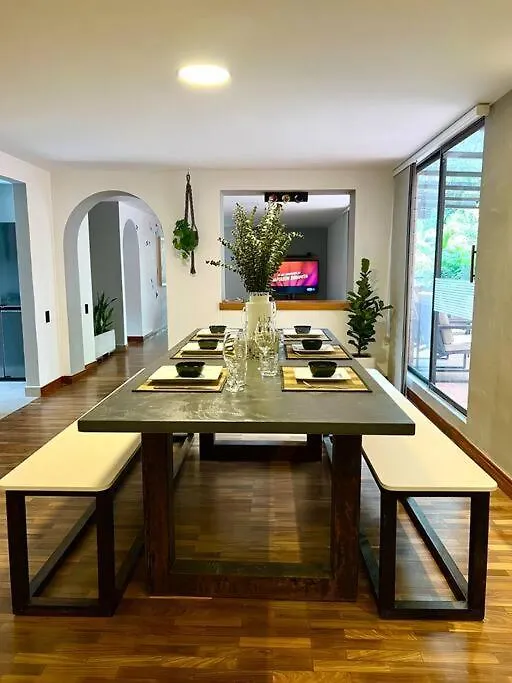 Modern 4Bedroom With Private Terrace 500Mb Internet Medellin
