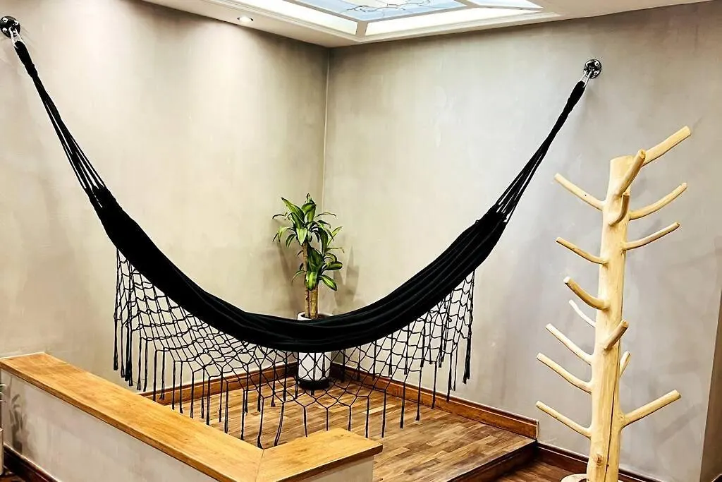 Modern 4Bedroom With Private Terrace 500Mb Internet Medellin