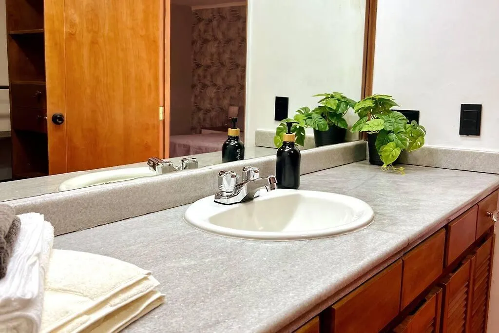 Modern 4Bedroom With Private Terrace 500Mb Internet Medellin Colombia