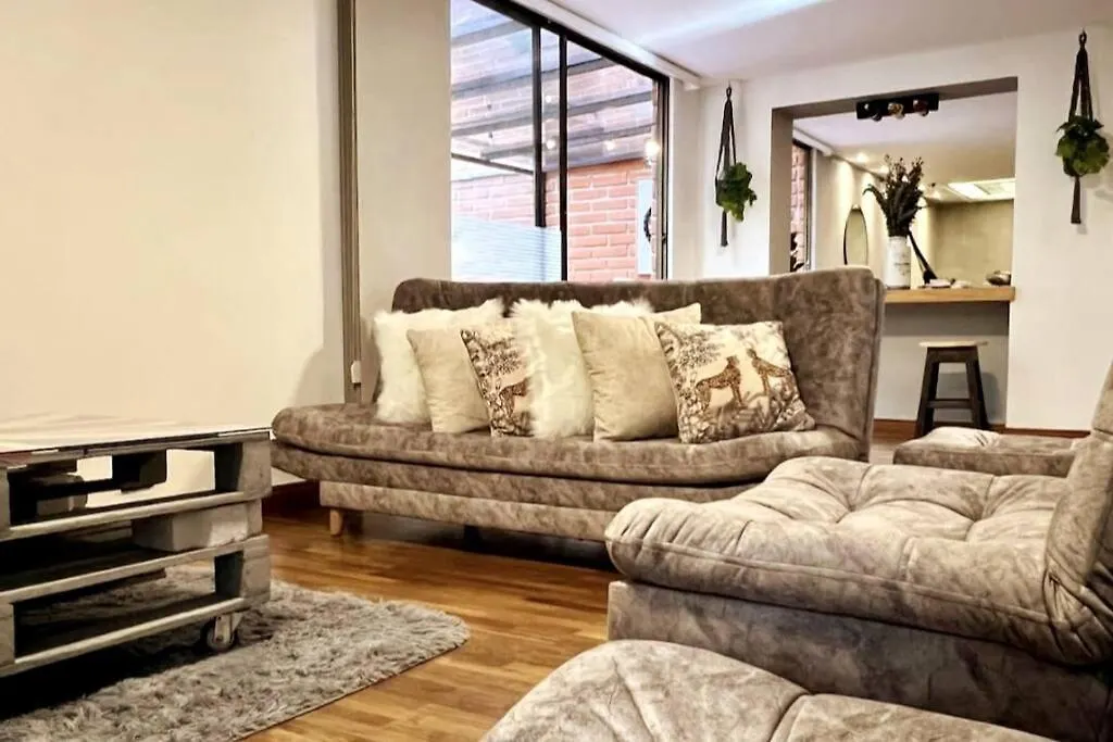 Modern 4Bedroom With Private Terrace 500Mb Internet Medellin Apartment